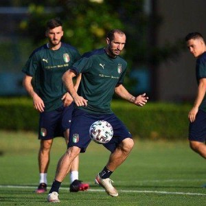 基耶利尼：意大利比利时旗鼓相当 细节将决定成败